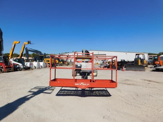 Image of Sky Jack SJ66T equipment image 3