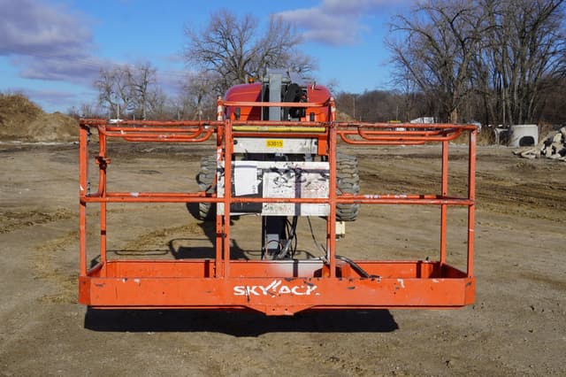 Image of Sky Jack SJ66T equipment image 3