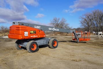 Main image Sky Jack SJ66T