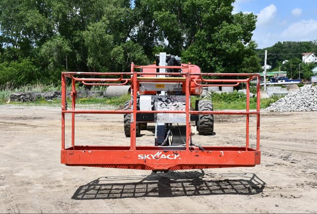 Image of Sky Jack SJ66T equipment image 2
