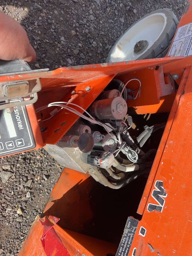 Image of Snorkel S3219E equipment image 4