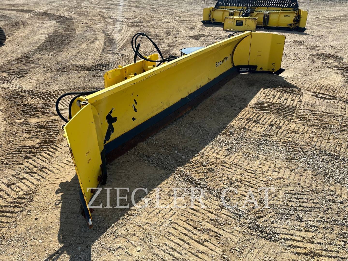 Main image Snow Wolf QuattroPlow