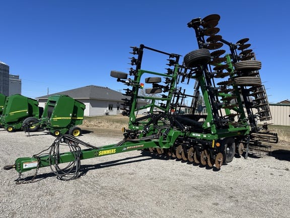 2019 Summers VRT Renegade Equipment Image0