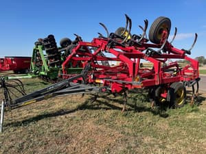 2019 Sunflower 2530 Image