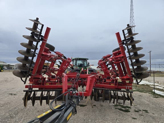 Image of Sunflower 4530-19 equipment image 3