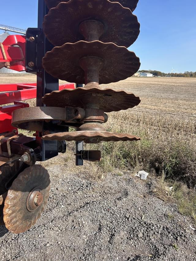 Image of Sunflower 6631-31 equipment image 4