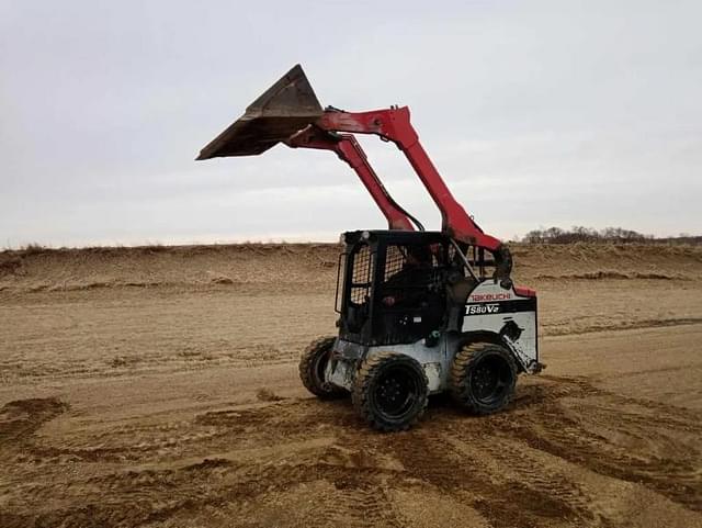 Image of Takeuchi TS80V2 equipment image 1