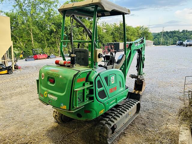 Image of Takeuchi TB216 equipment image 2