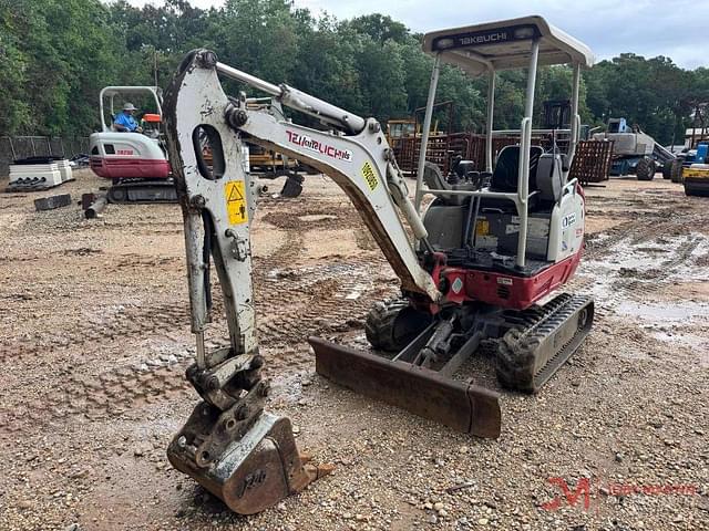 Image of Takeuchi TB216 equipment image 2