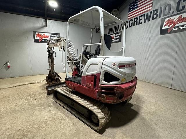 Image of Takeuchi TB235-2 equipment image 3