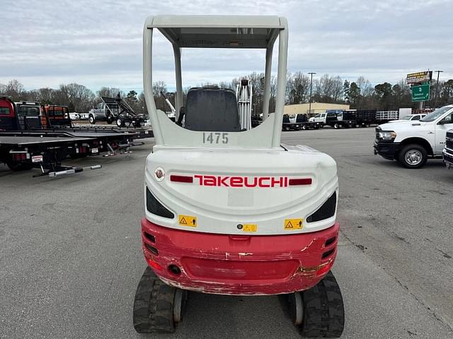 Image of Takeuchi TB235-2 equipment image 3