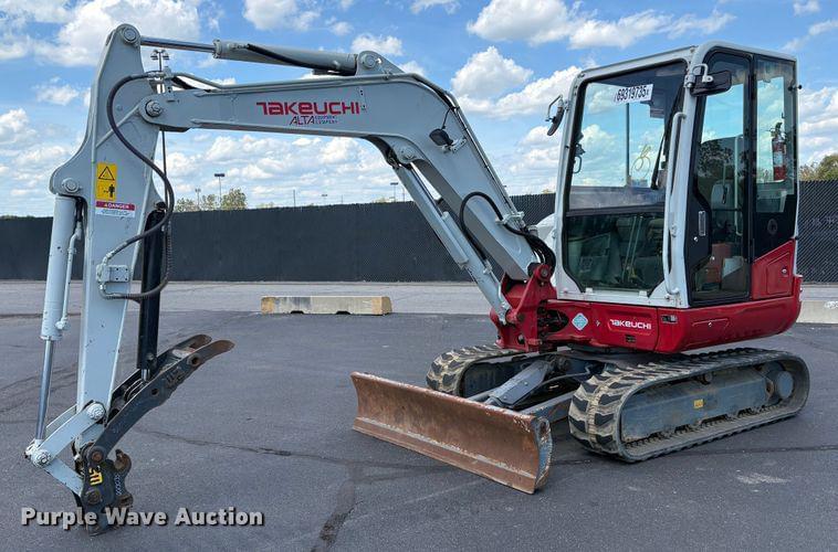Image of Takeuchi TB240 Primary image
