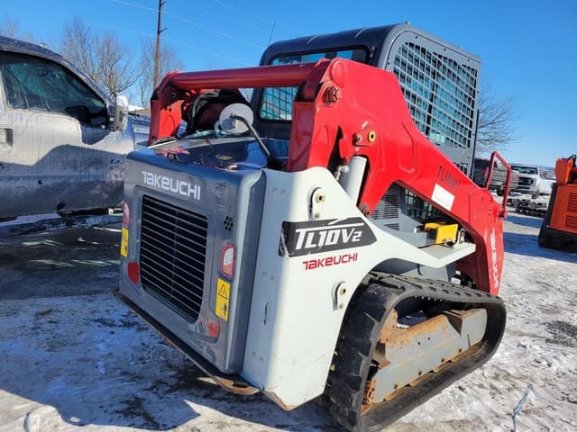 Image of Takeuchi TL10V2 equipment image 3