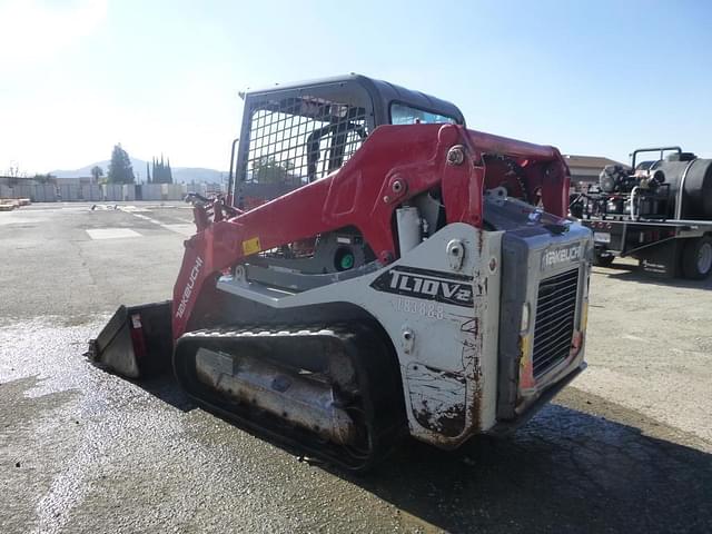 Image of Takeuchi TL10V2 equipment image 3