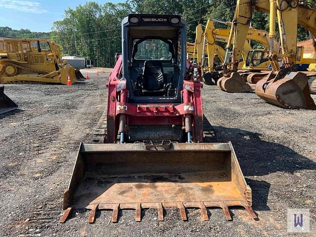 Image of Takeuchi TL12R2 equipment image 2