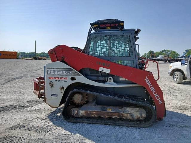 Image of Takeuchi TL12V2 equipment image 4
