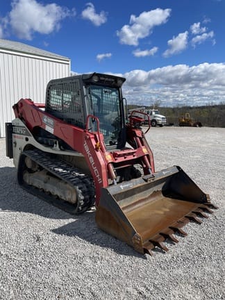 Main image Takeuchi TL12V2