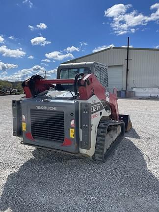 Image of Takeuchi TL12V2 equipment image 3