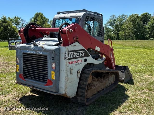 Image of Takeuchi TL12V2 equipment image 4