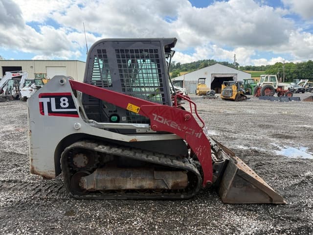 Image of Takeuchi TL8 equipment image 4