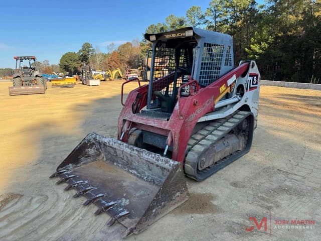 Image of Takeuchi TL8 equipment image 3