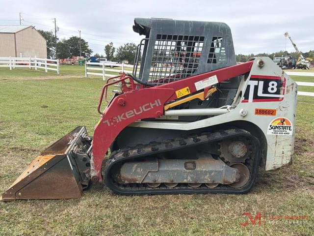 Image of Takeuchi TL8 equipment image 4