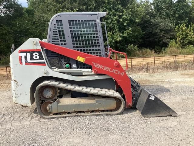 Image of Takeuchi TL8 equipment image 4
