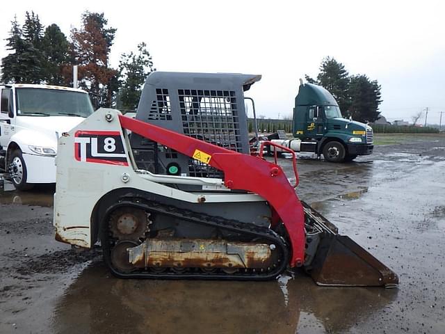 Image of Takeuchi TL8 equipment image 2