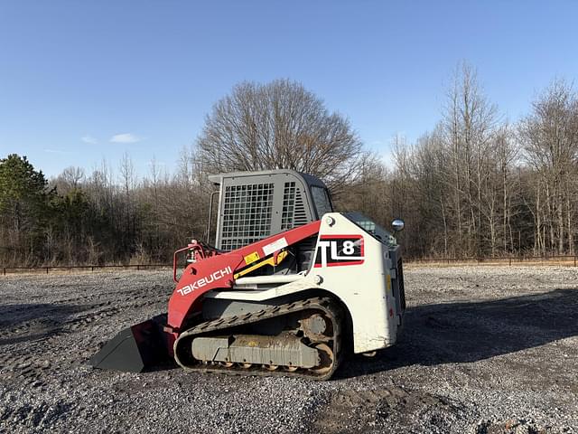 Image of Takeuchi TL8R2 equipment image 4