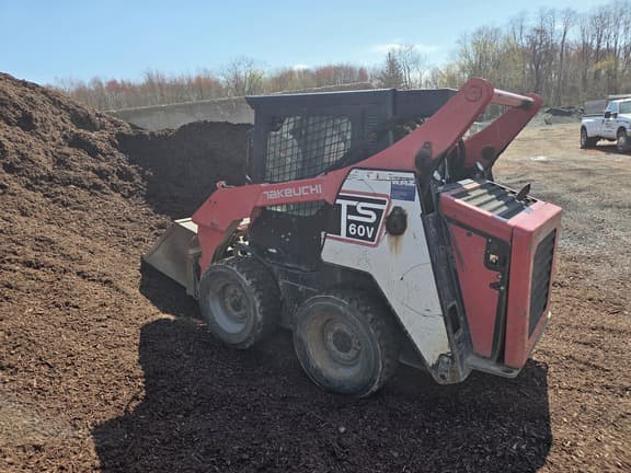 Image of Takeuchi TS60V Image 1