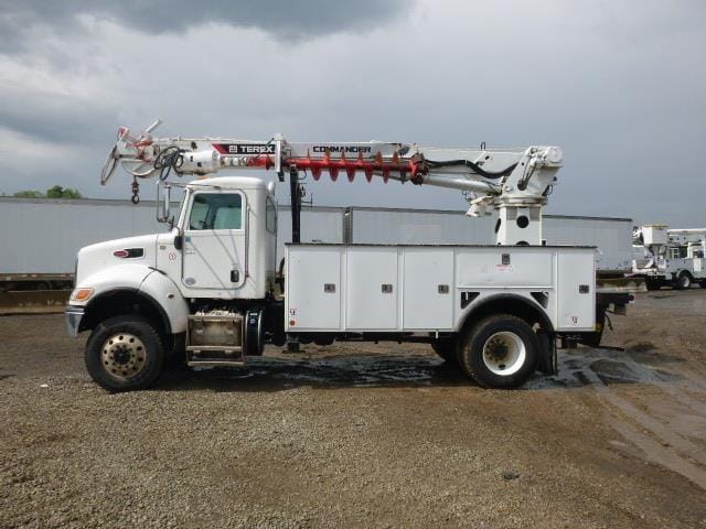 2019 Peterbilt 337 Equipment Image0