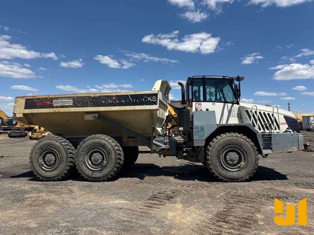 Image of Terex TA300 equipment image 3