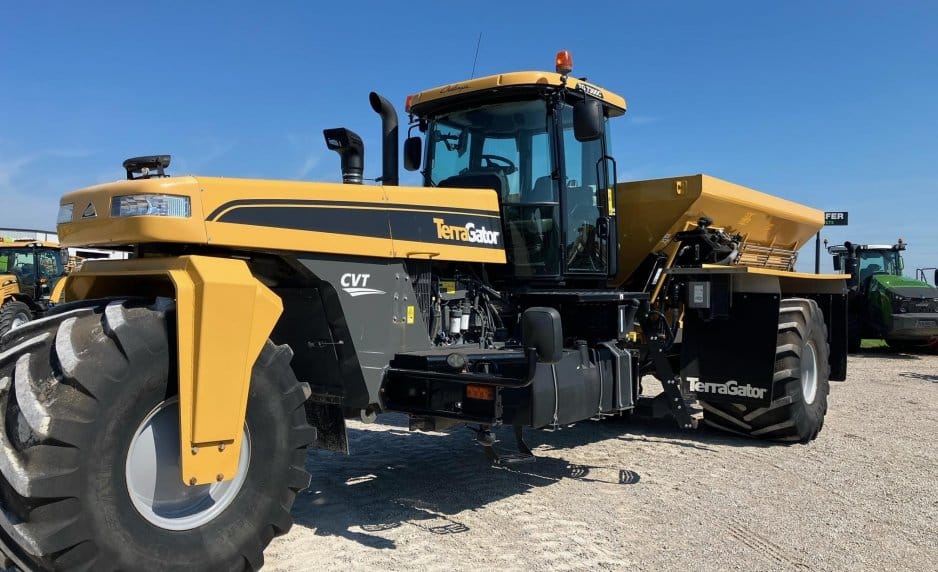 2019 Terra-Gator TG7300C Equipment Image0