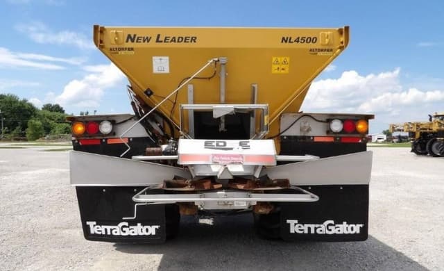 Image of Terra-Gator TG7300C equipment image 3
