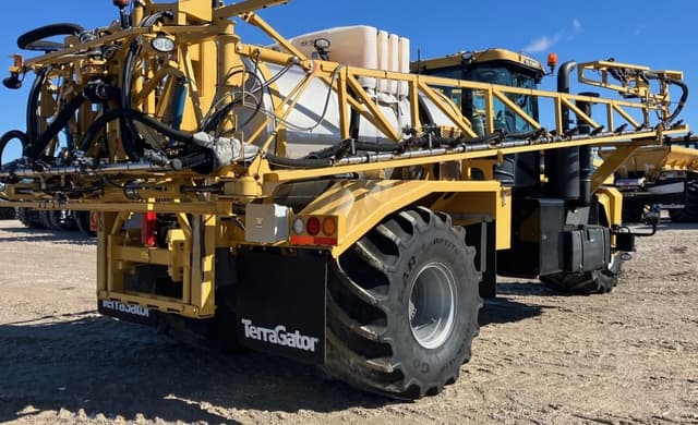 Image of Terra-Gator TG7300C equipment image 2