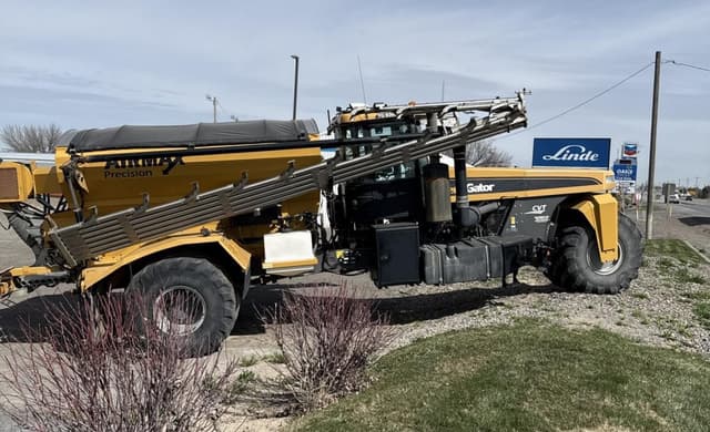 Image of Terra-Gator TG8300C equipment image 1