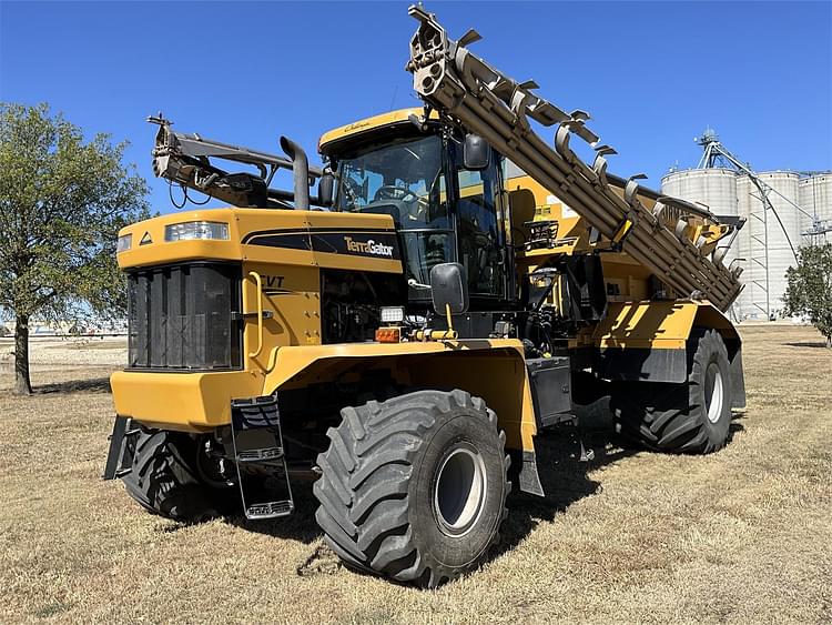 2019 Terra-Gator TG8400C Equipment Image0