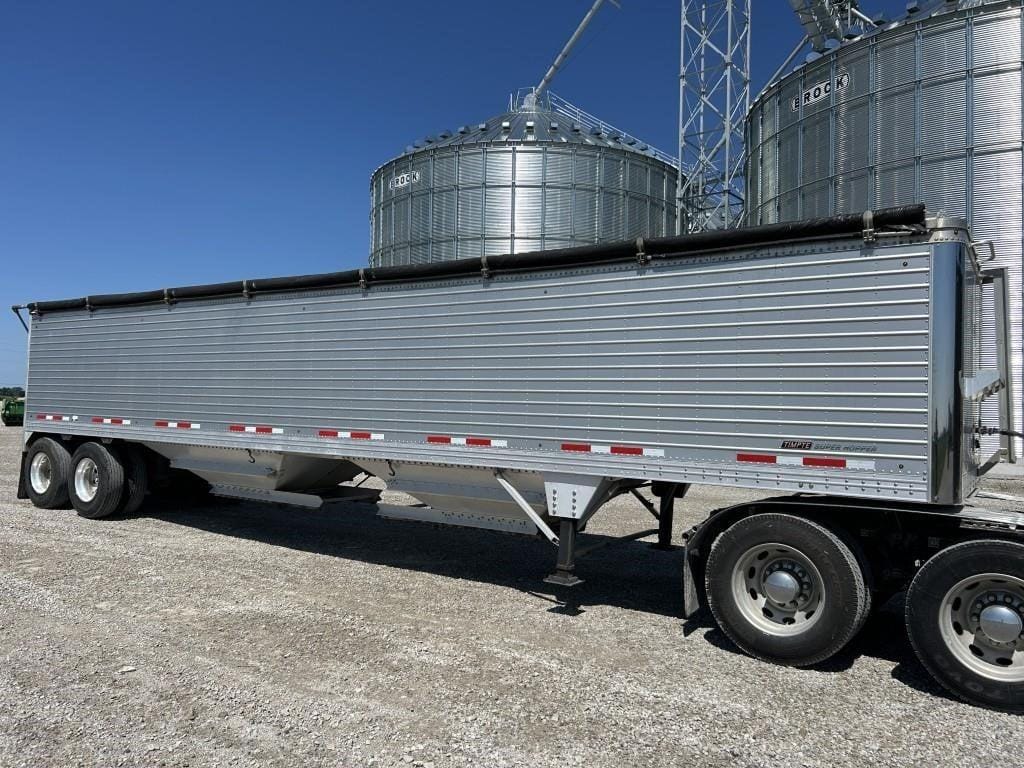 2019 Timpte Super Hopper Equipment Image0