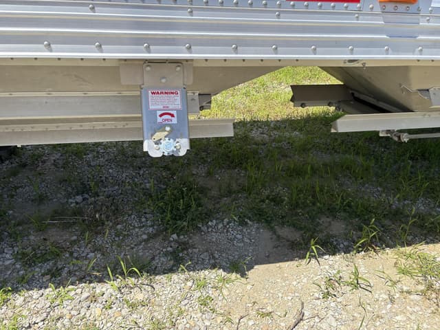 Image of Timpte Super Hopper equipment image 4