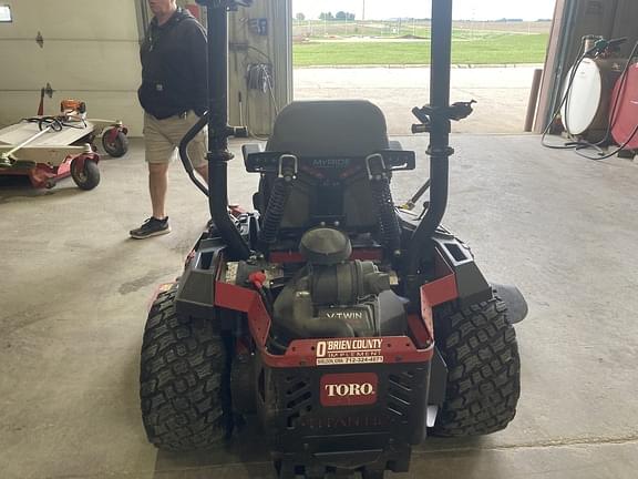 Image of Toro Titan HD equipment image 2