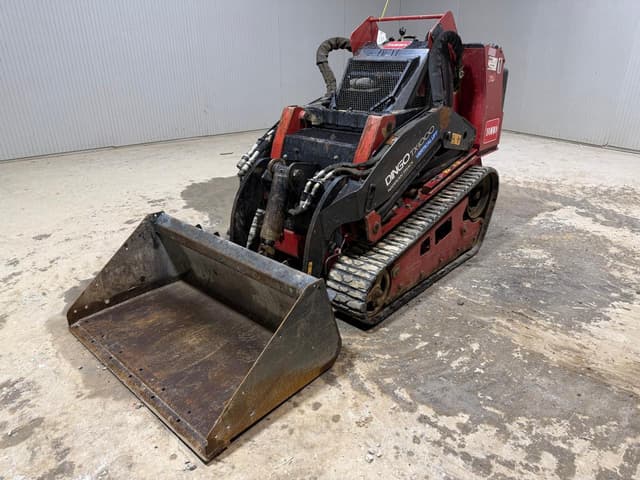 Image of Toro  Dingo TX-1000 equipment image 1