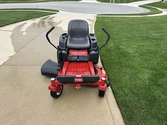 Image of Toro Timecutter SS4225 equipment image 1
