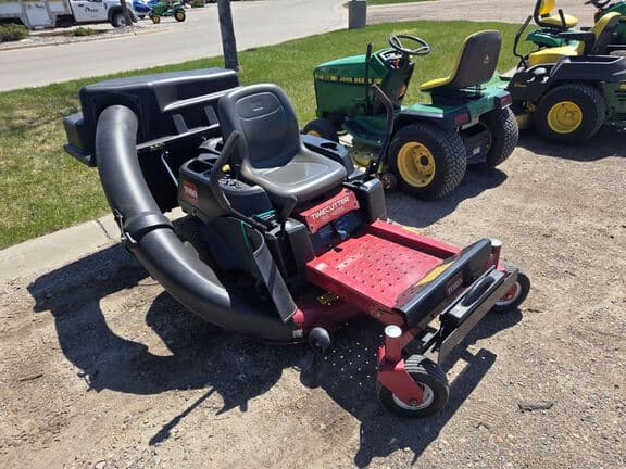 Image of Toro Timecutter SS4225 equipment image 2