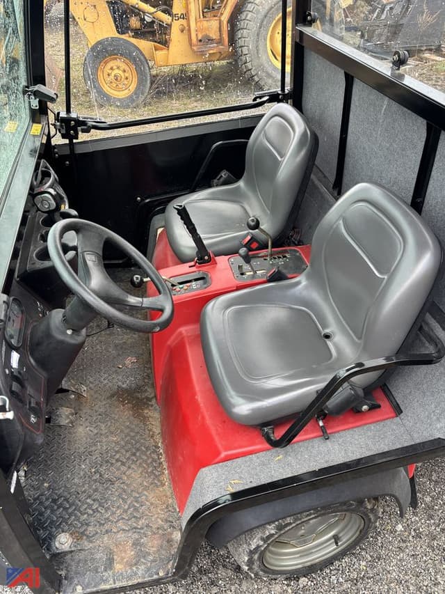 Image of Toro Workman equipment image 3