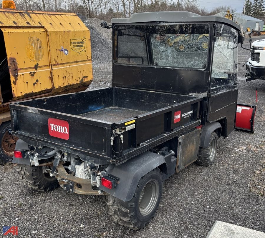 2019 Toro Workman Equipment Image0