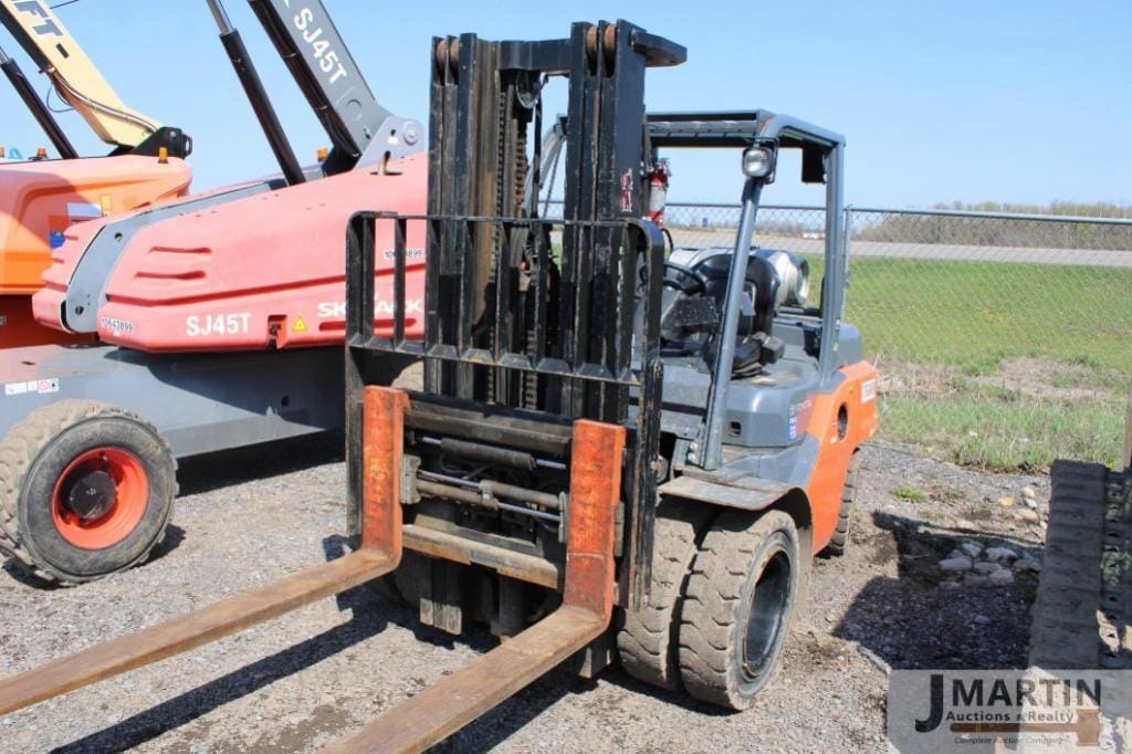 2019 Toyota 8FG35U Equipment Image0