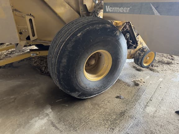 Image of Vermeer 604N equipment image 4