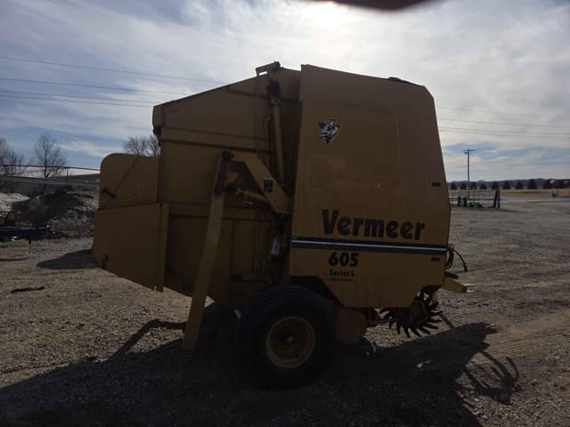 Image of Vermeer 605L equipment image 3