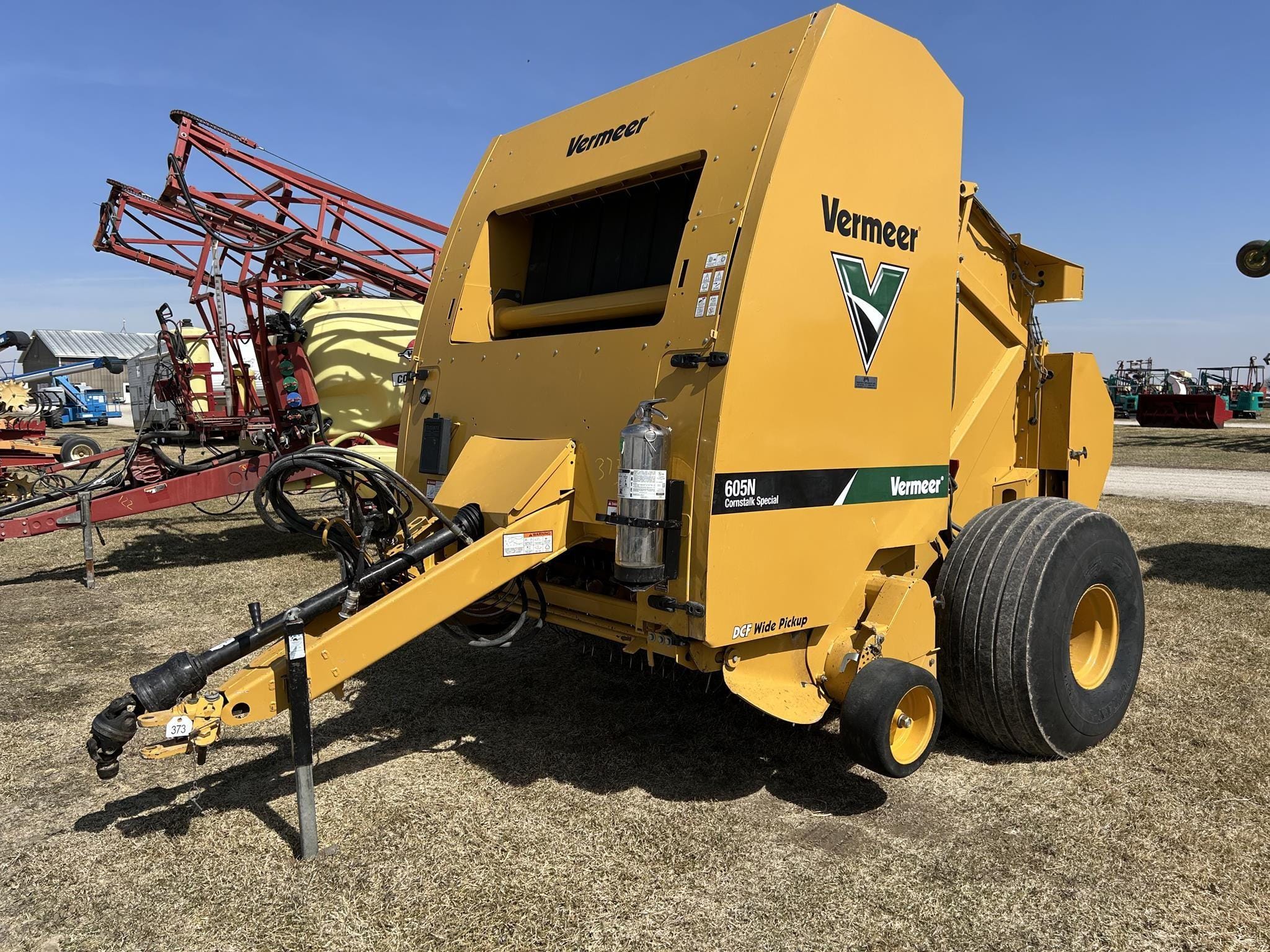 2019 Vermeer 605N Cornstalk Special Equipment Image0