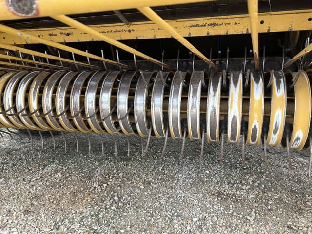 Image of Vermeer 605N Select Silage equipment image 3